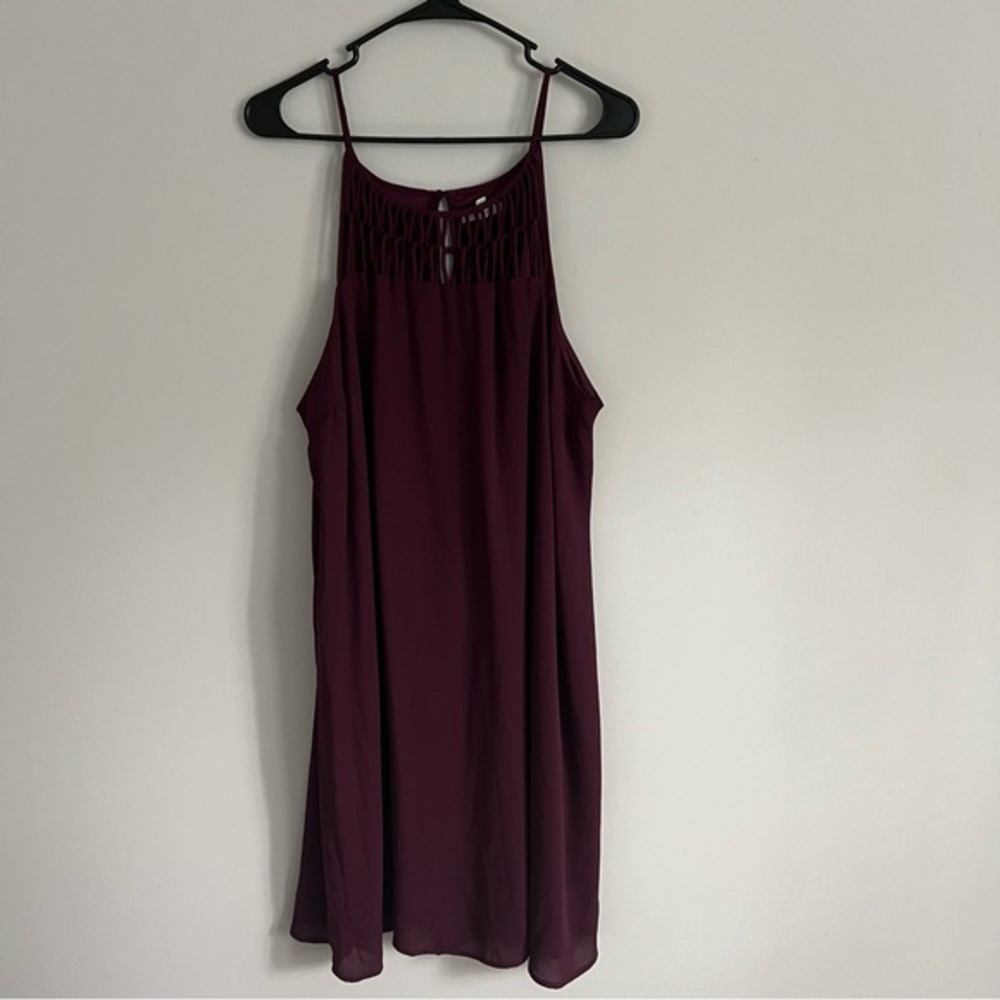 Maurices Wine Purple Sleeveless Cutout Detailed Shift Dress